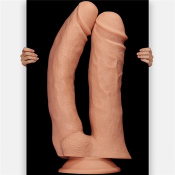 Двойной фаллоимитатор с присоской LoveToy Mega Double Dildo 33 см