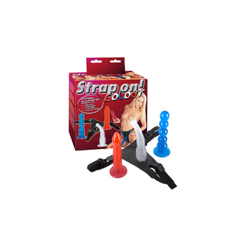 Страпон на трусиках со сменными фаллоимитаторами Colour Strap-On